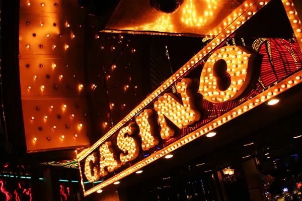 Fortune Rabbit slot game interface on pesqq showing reels and spin button